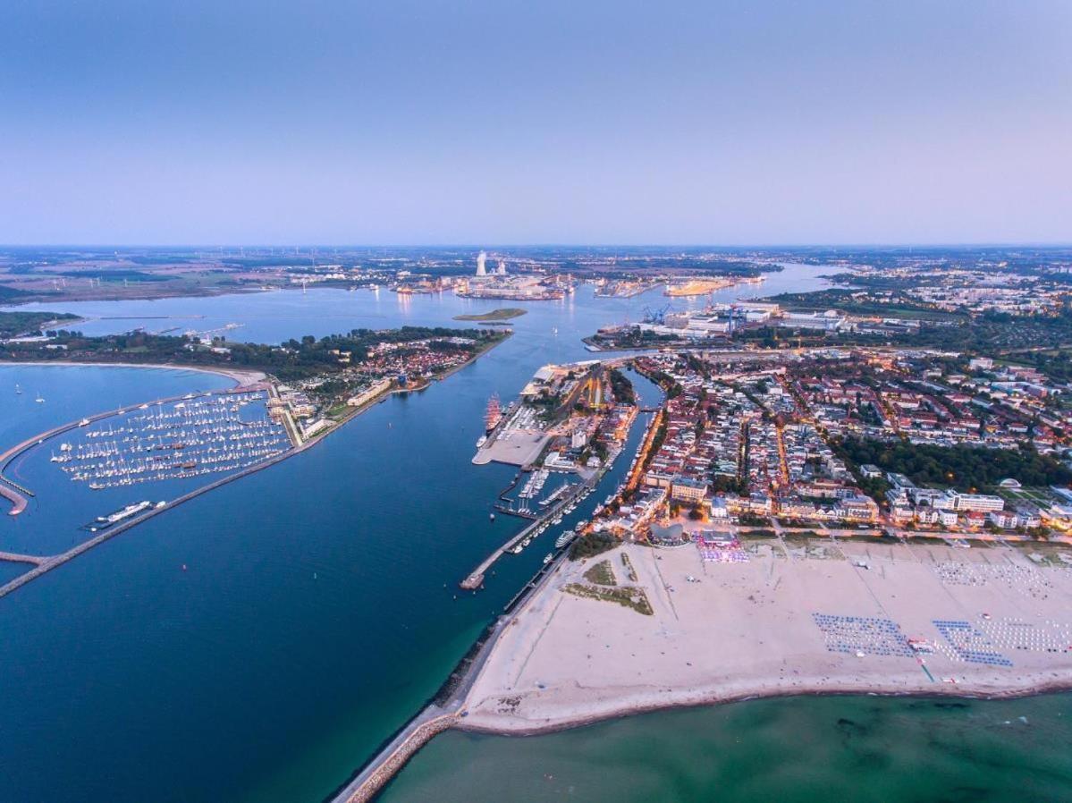 Lotsenhaus/Ostseetoern 로스토크 외부 사진
