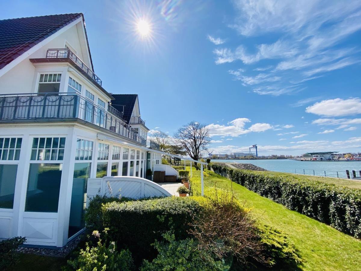 Lotsenhaus/Ostseetoern 로스토크 외부 사진
